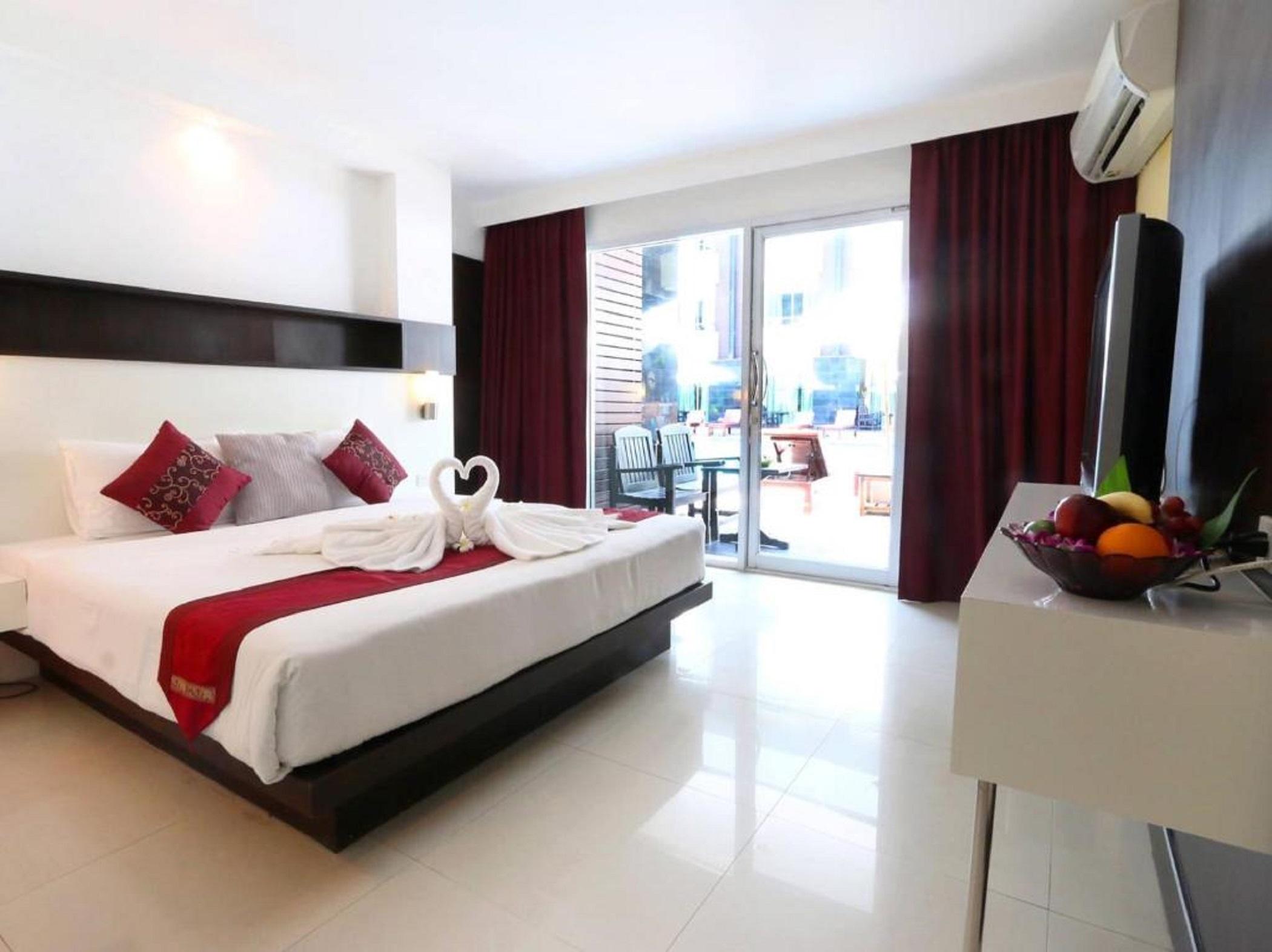Baron Beach Hotel Pattaya Eksteriør billede