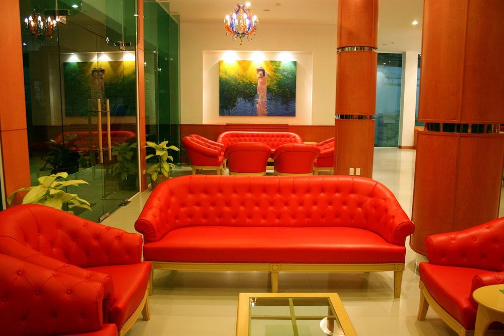 Baron Beach Hotel Pattaya Eksteriør billede
