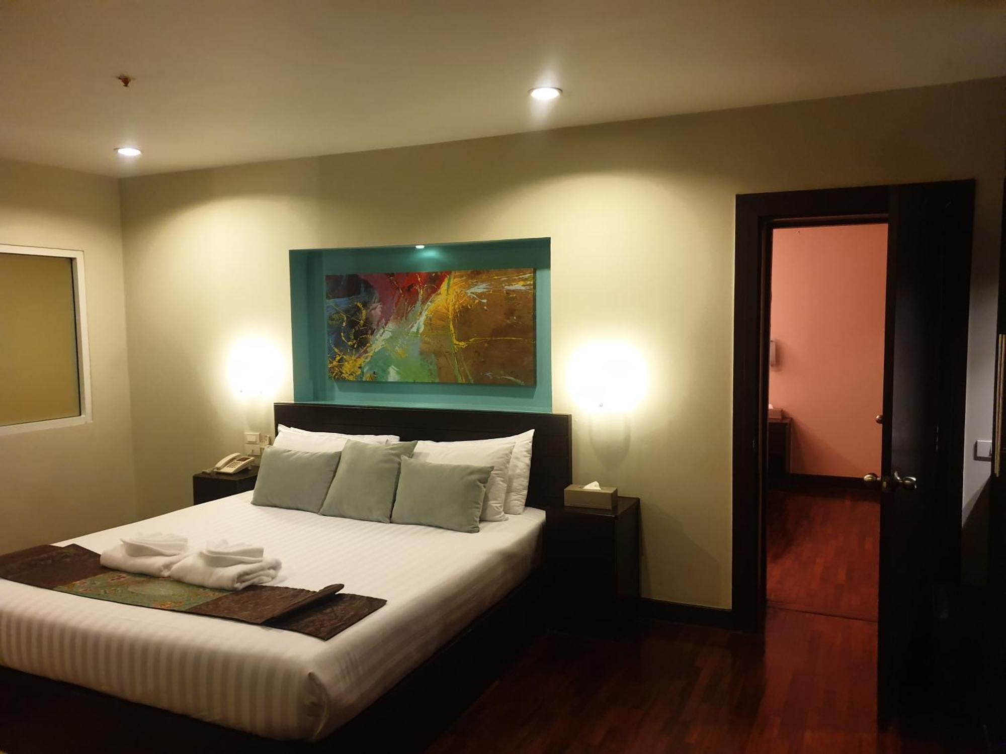 Baron Beach Hotel Pattaya Eksteriør billede