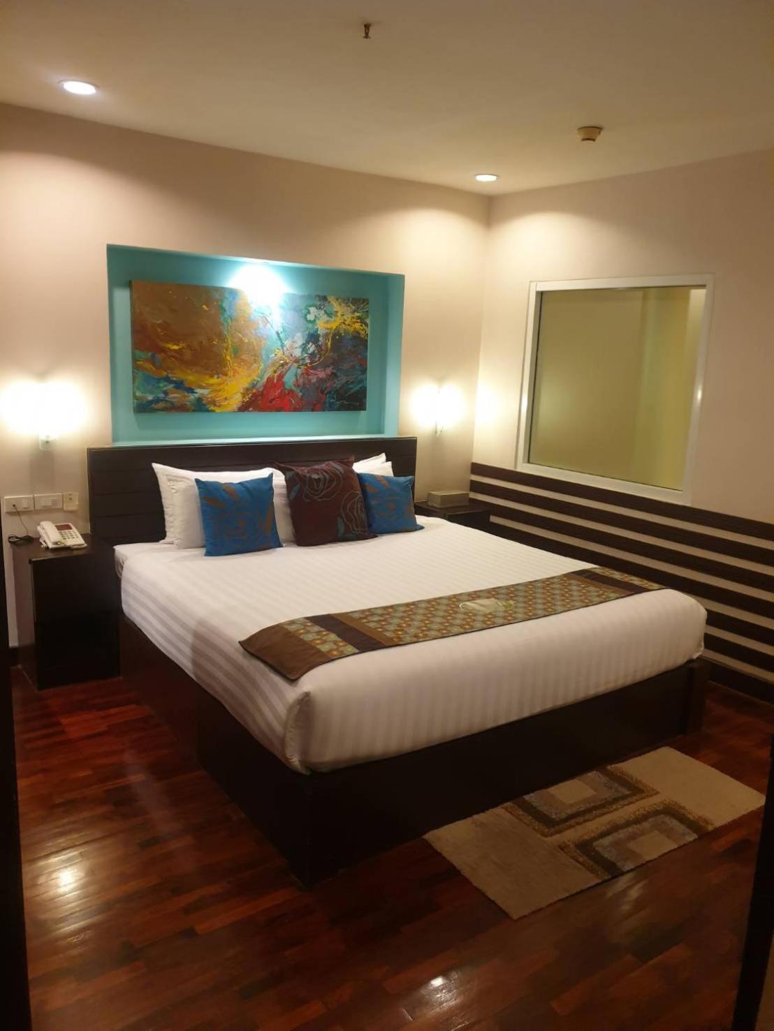 Baron Beach Hotel Pattaya Eksteriør billede