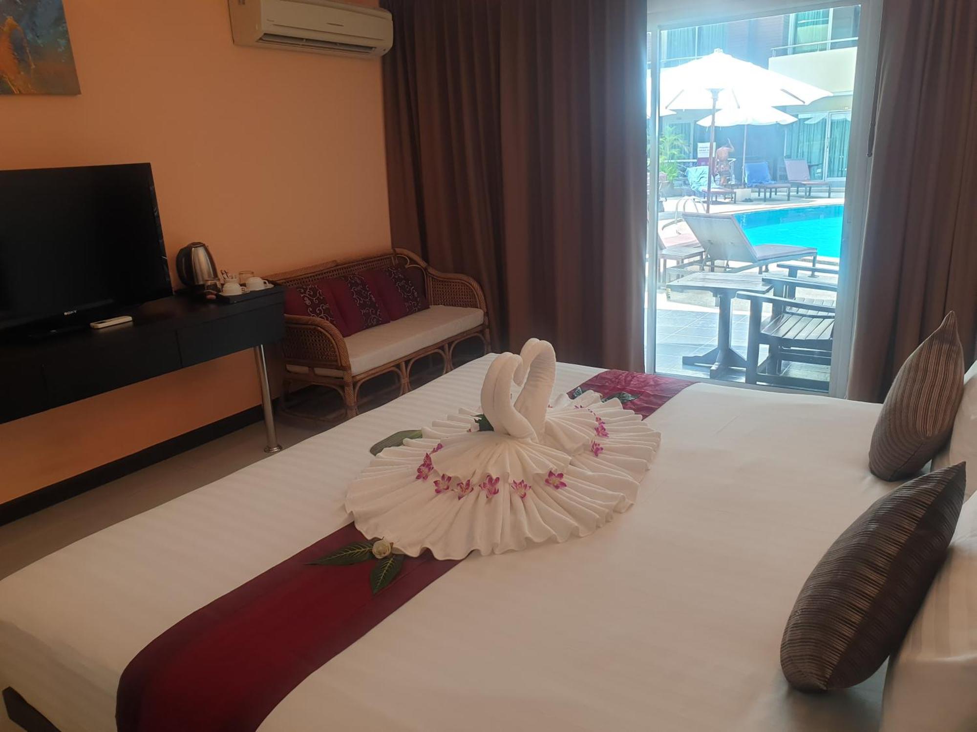 Baron Beach Hotel Pattaya Eksteriør billede