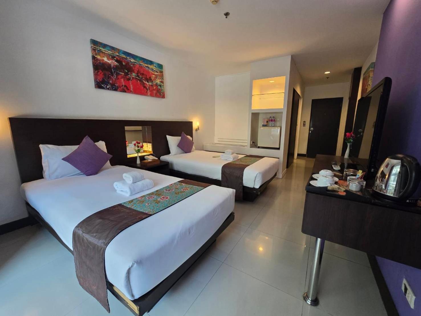 Baron Beach Hotel Pattaya Eksteriør billede