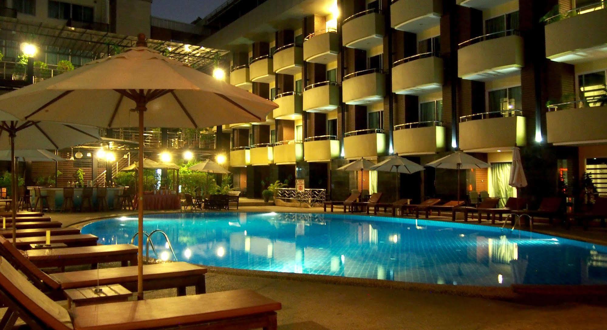 Baron Beach Hotel Pattaya Eksteriør billede